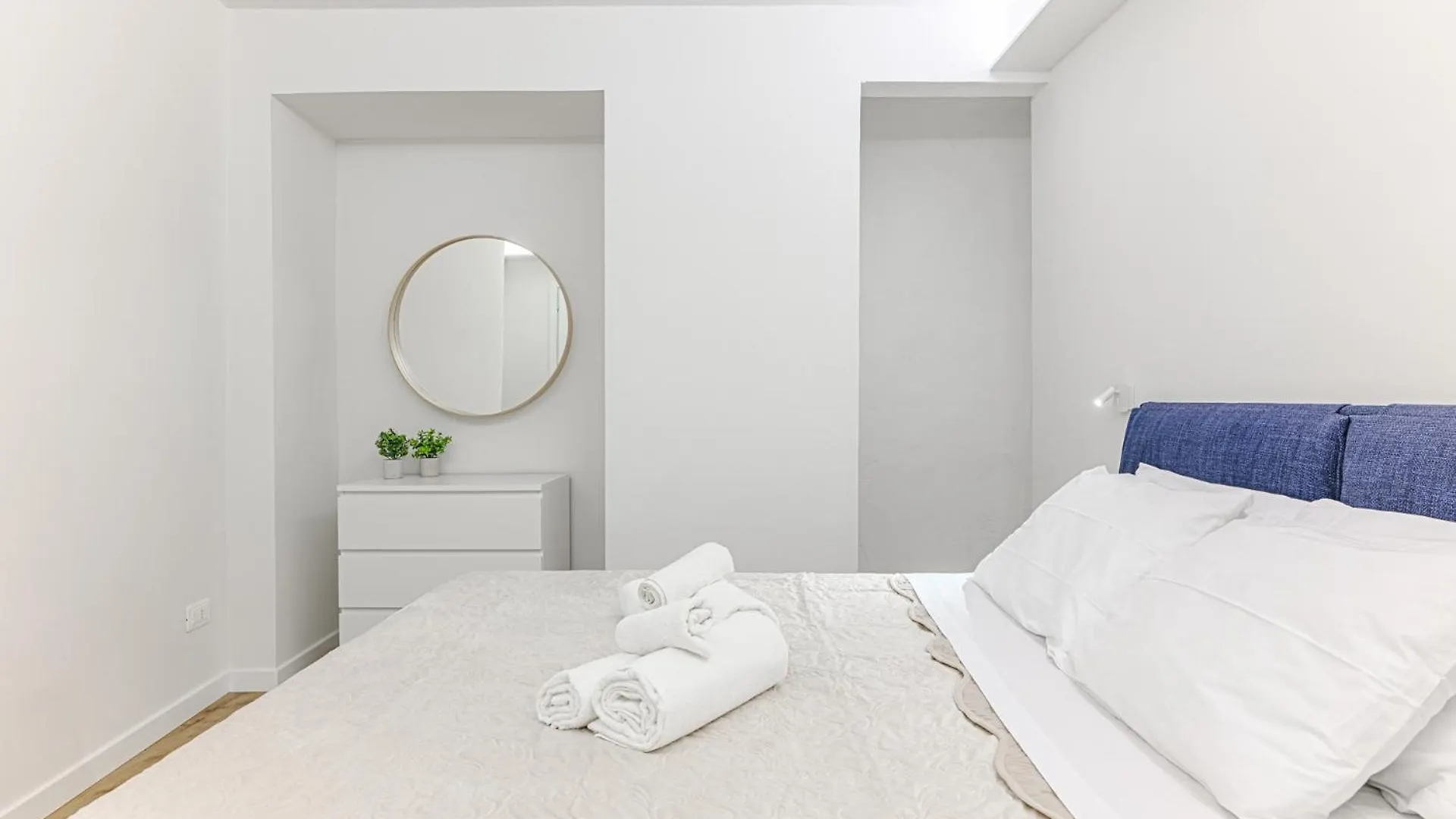 Il Giro Del Sole Apartment Pistoia Italy