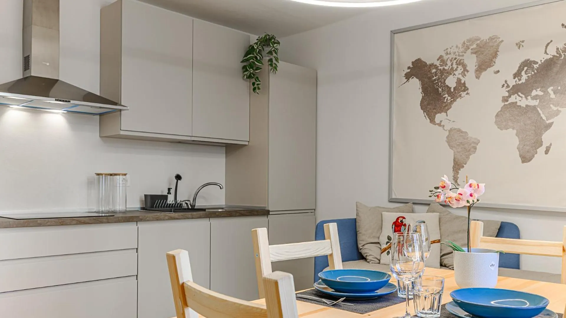 Il Giro Del Sole Apartment Pistoia Italy